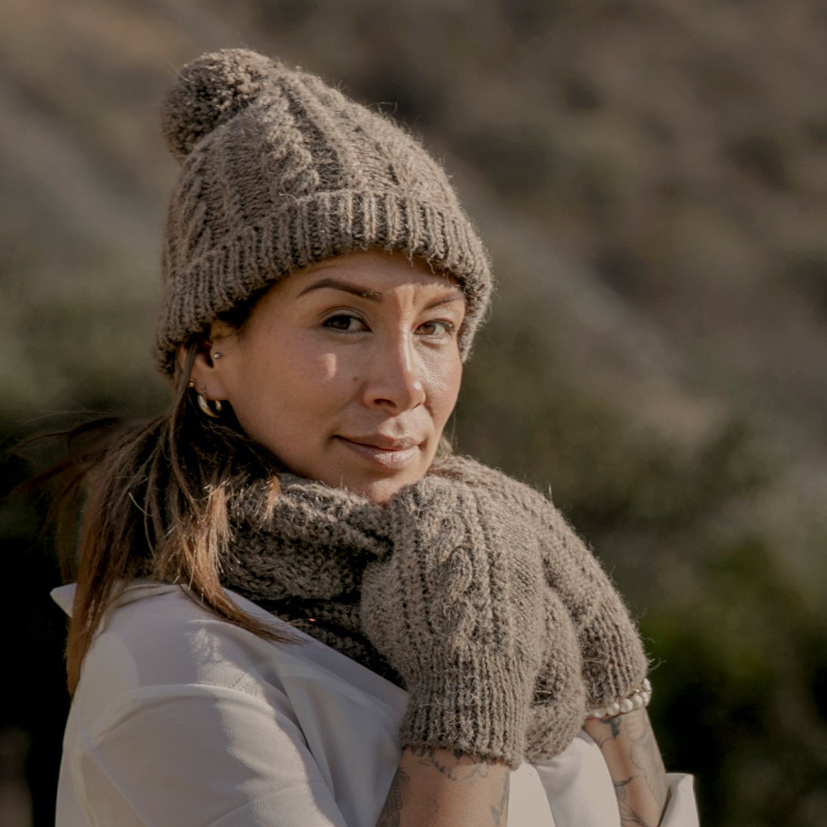 Wayra Cable Mittens