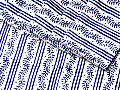 Tilonia® Table Linen & Napkin Set for 6 - Centipede Stripe in Blueberry