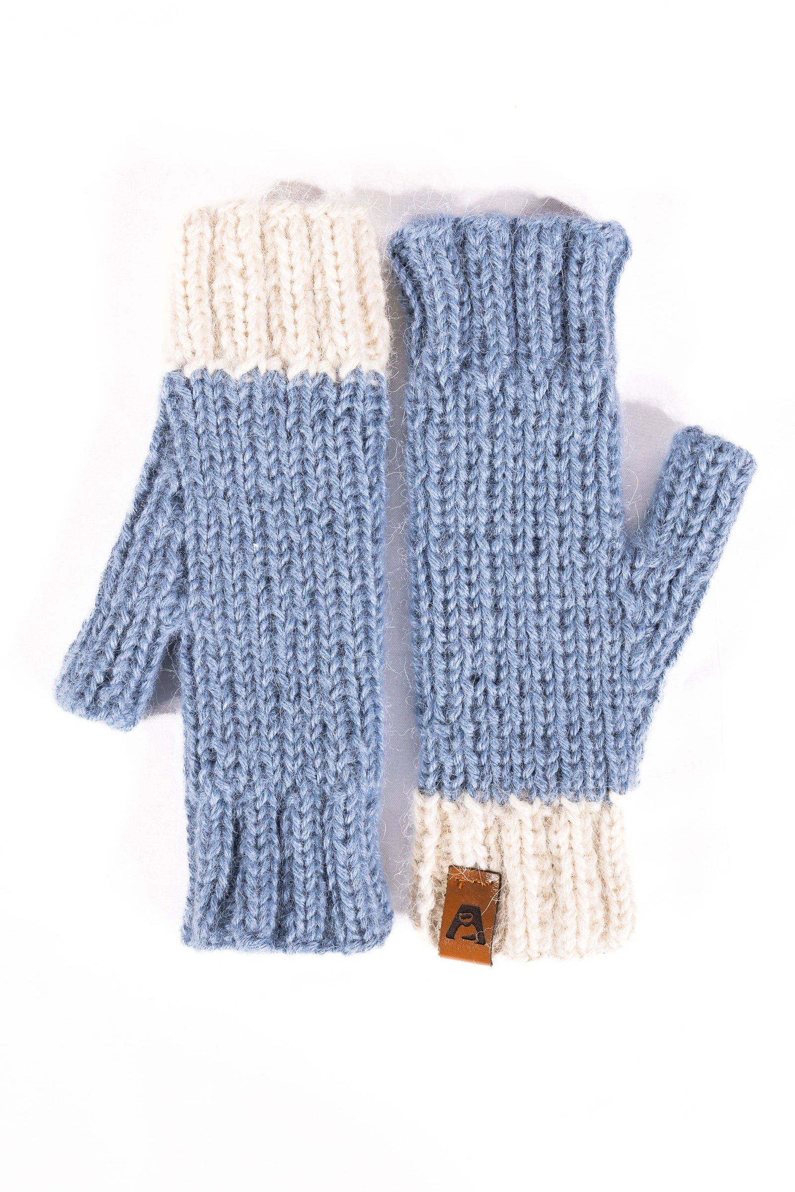 Pampa Fingerless Mittens
