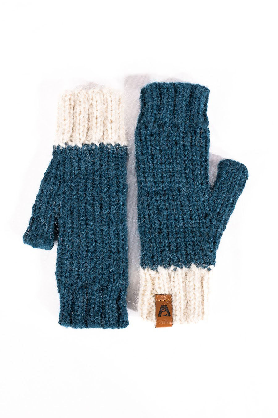 Pampa Fingerless Mittens