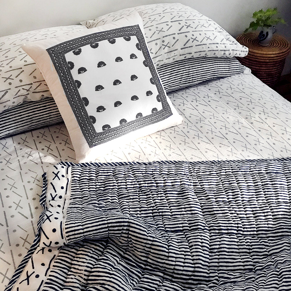 Proud Mary for Tilonia® King Duvet Set in Criss Cross in Dove Grey from Sprout Enterprise®